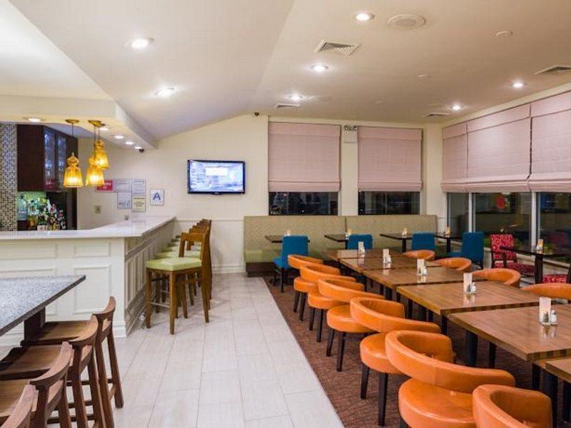 Hilton Garden Inn Queens Jfk - Newly Renovated Nova York Exterior foto
